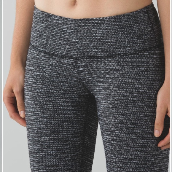 Lululemon Wunder Under Pant III - Picture 6 of 7